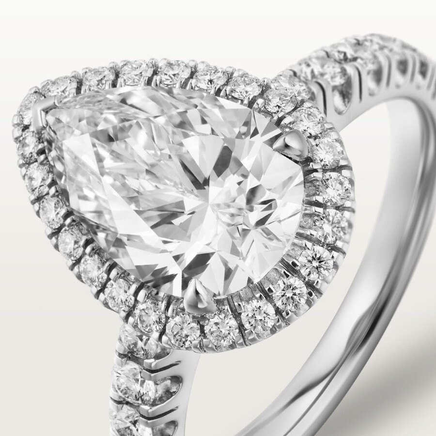 solitario cartier destinée diamante a forma di pera pavé