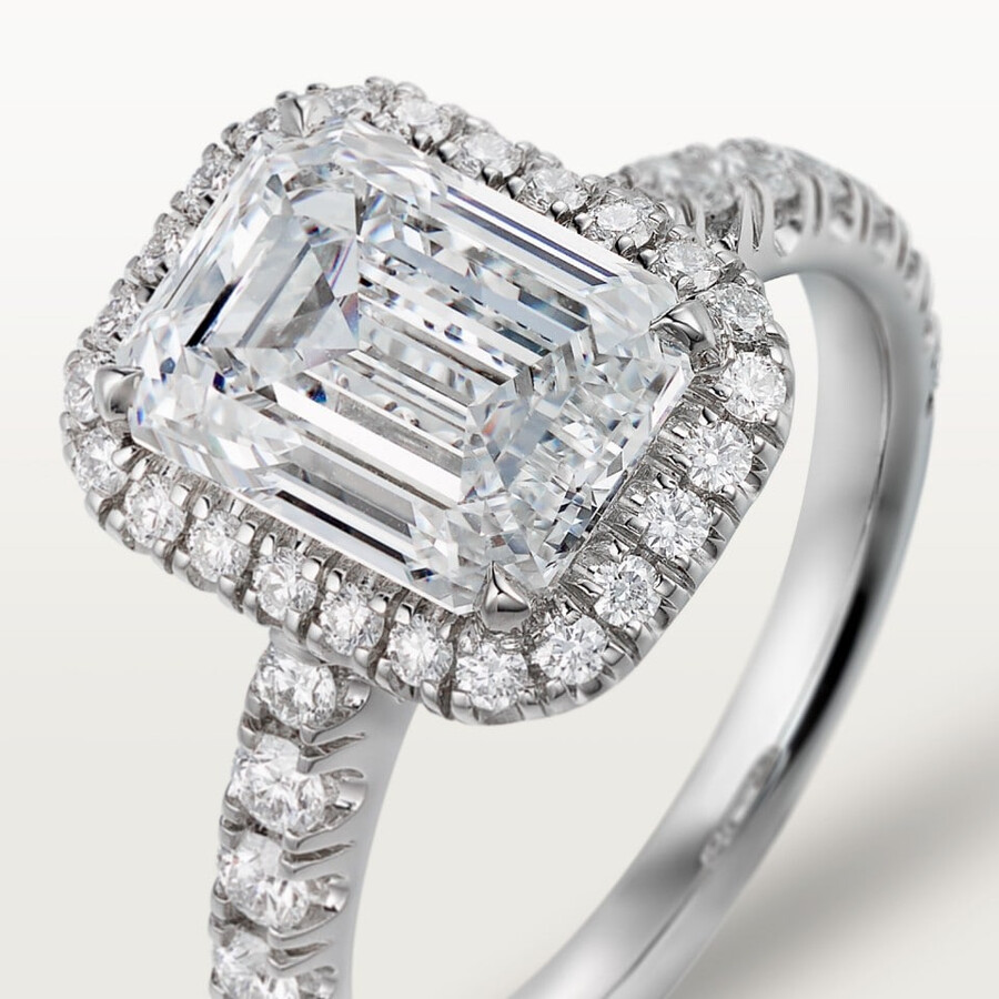solitario cartier destinée diamanti taglio smeraldo pavé