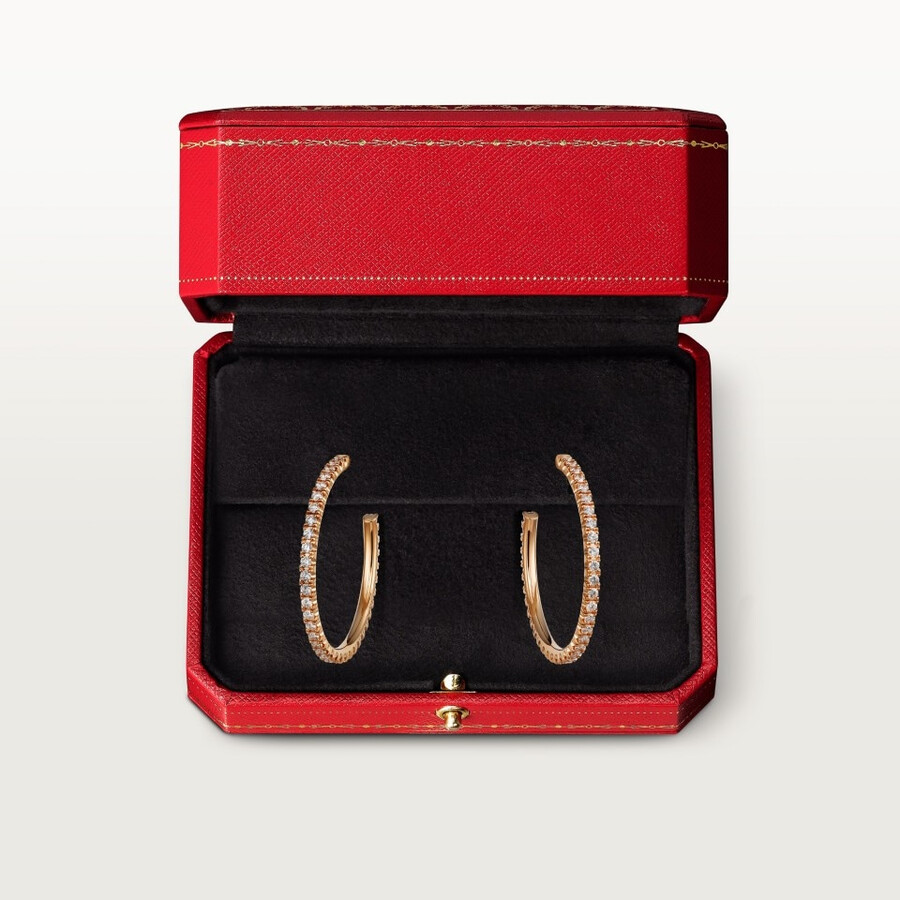 orecchini a cerchio etincelle de cartier modello medio pavé