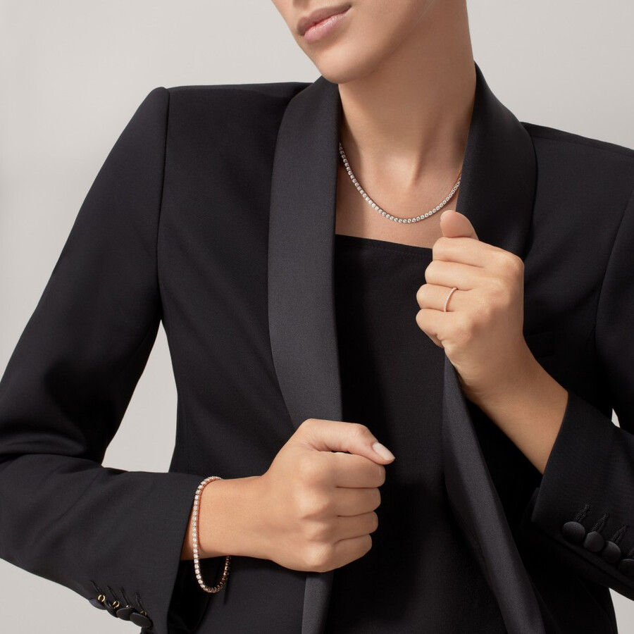 collana essential lines diamanti taglio brillante
