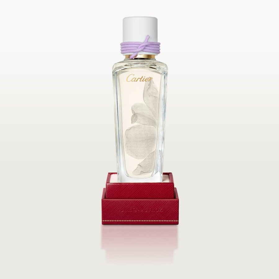gli estratti di profumo di magnolia pura