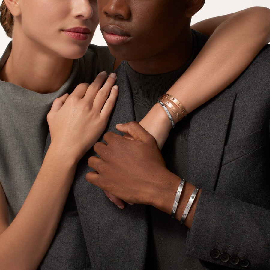 bracciale love modello classico spazzolato 4 diamanti