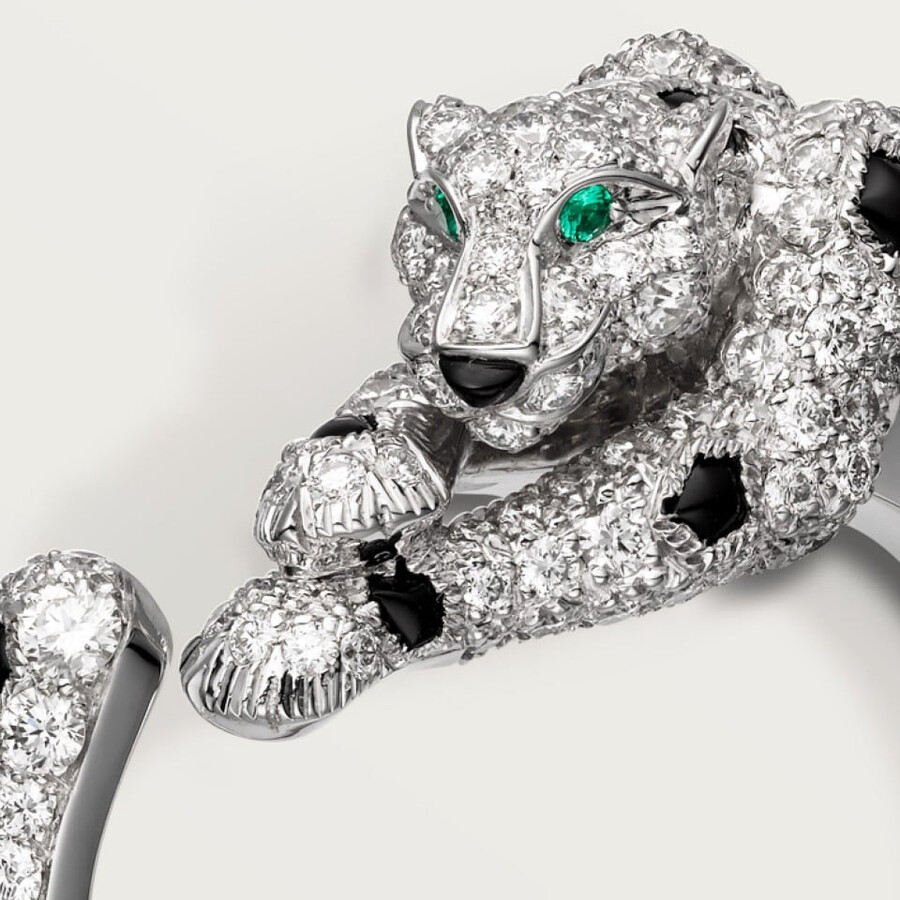 orecchini a cerchio panthère de cartier pavé
