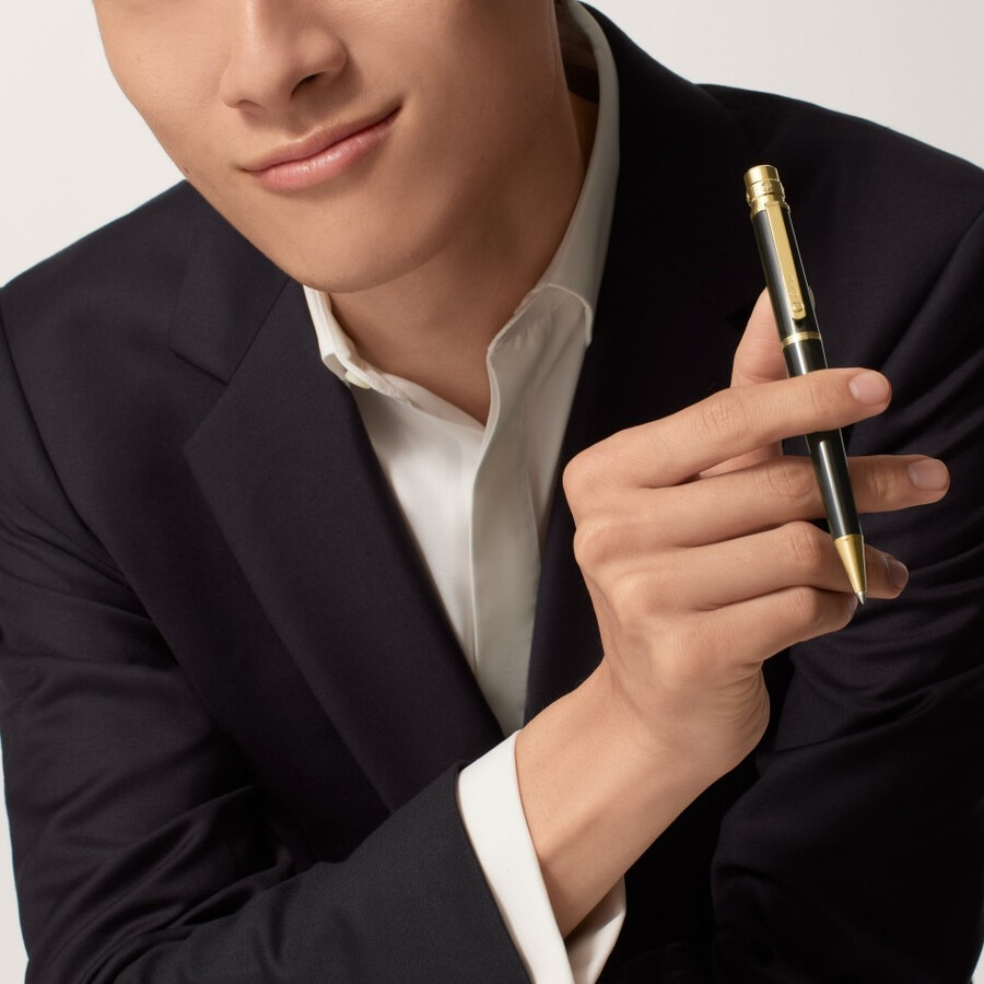 penna a sfera santos de cartier
