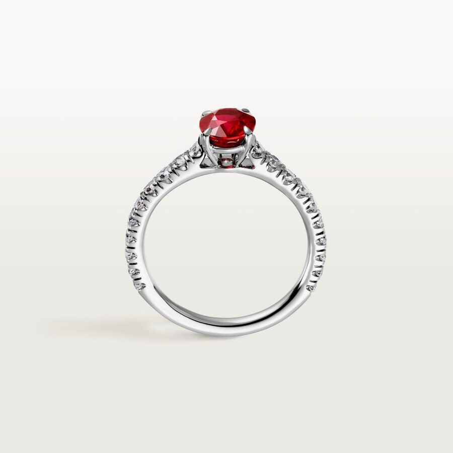 solitario 1895 rubino taglio ovale pavé