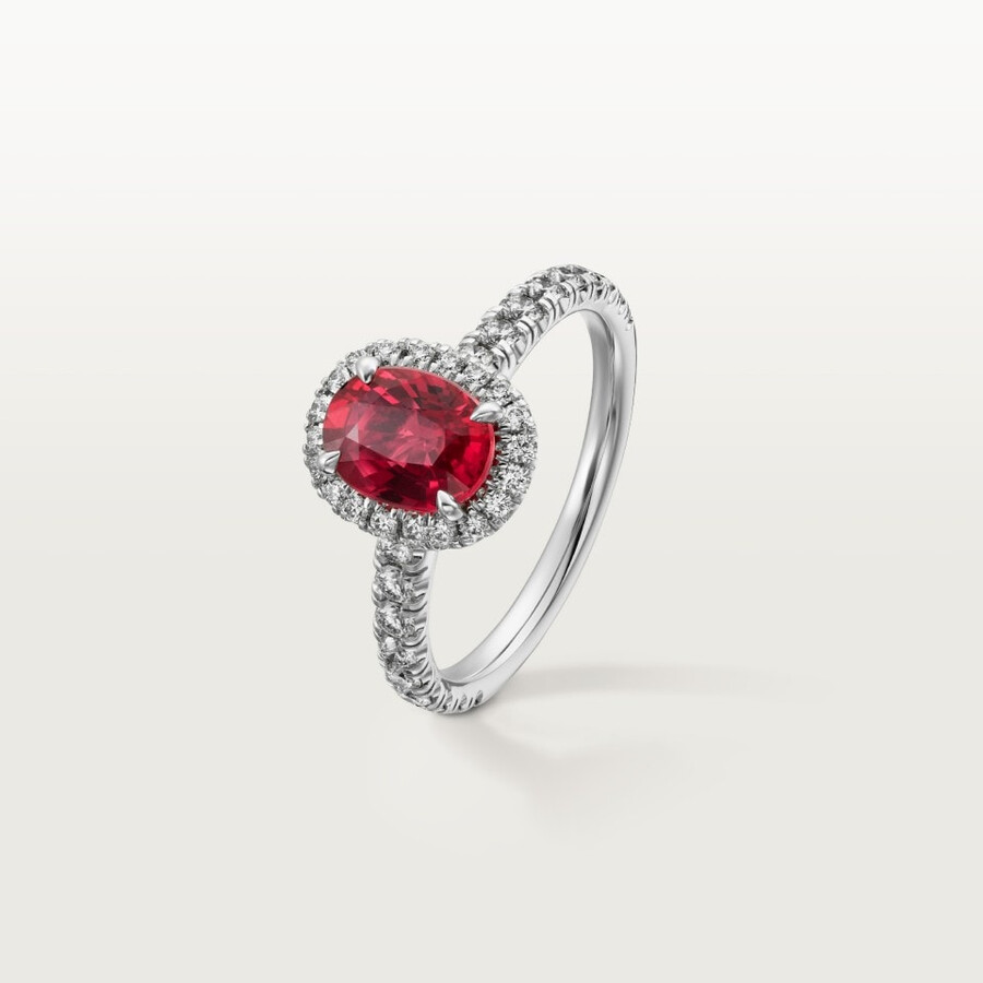 solitario cartier destinée rubino taglio ovale pavé