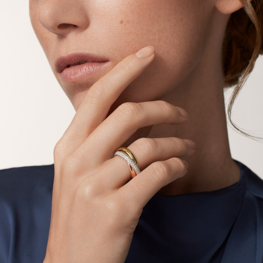 anello trinity modello classico semi-pavé
