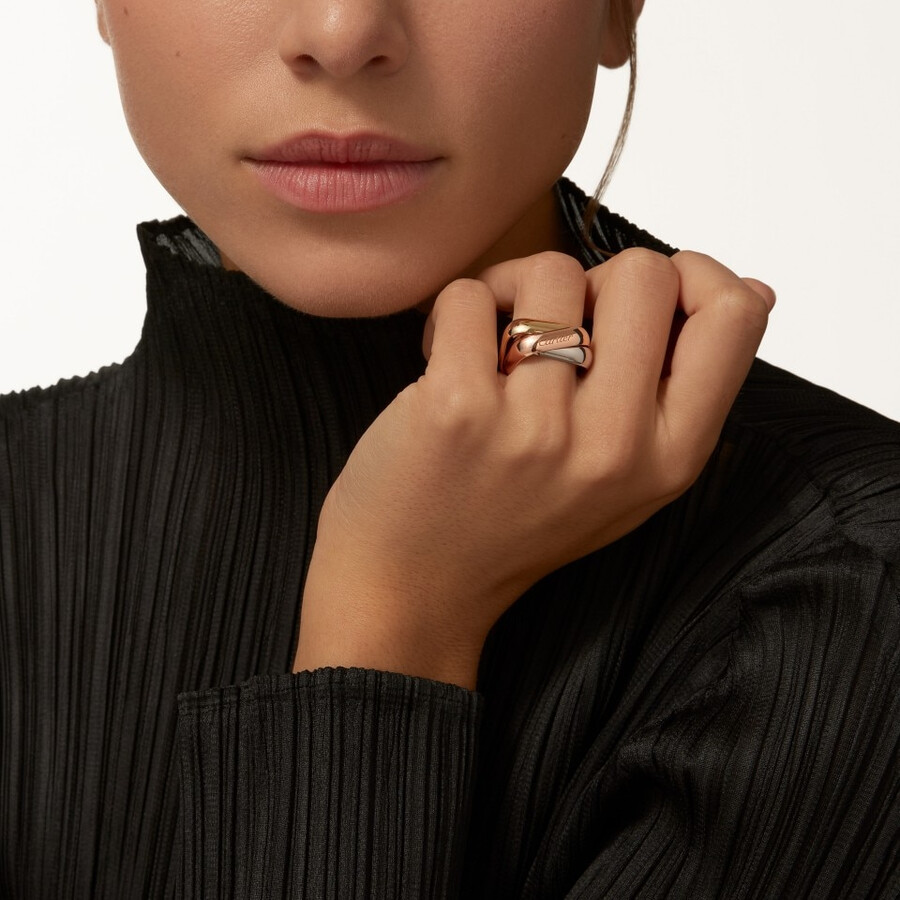 anello trinity a forma di cuscino modello grande