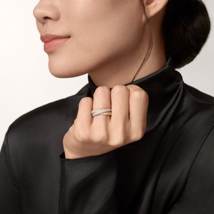 anello trinity modello classico pavé